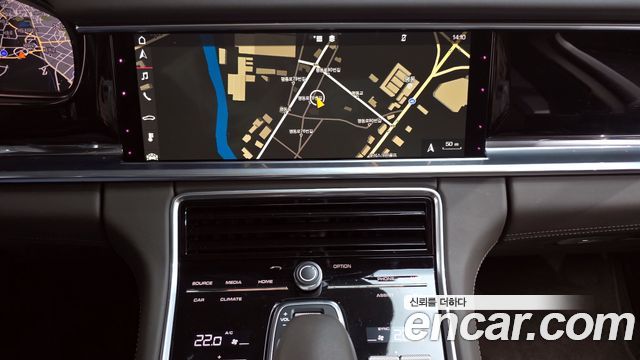 Porsche Panamera 2018 — photo 15