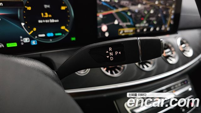 Mercedes-Benz CLS-Class 2022 — photo 9