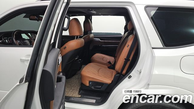 Kia Mohave 2023 — photo 11