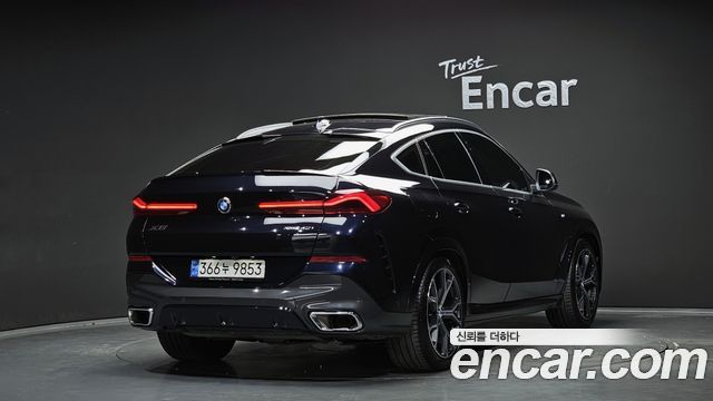 BMW X6 2023 — photo 2