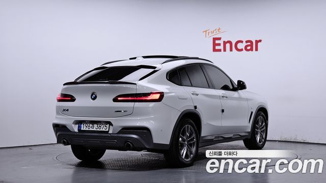 BMW X4 2021 — photo 2