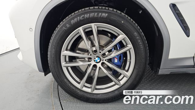 BMW X4 2021 — photo 5