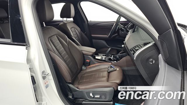 BMW X4 2021 — photo 12