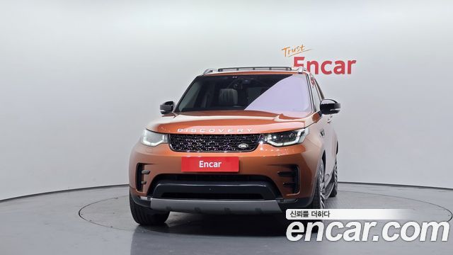 Land Rover Discovery 2017 — photo 3