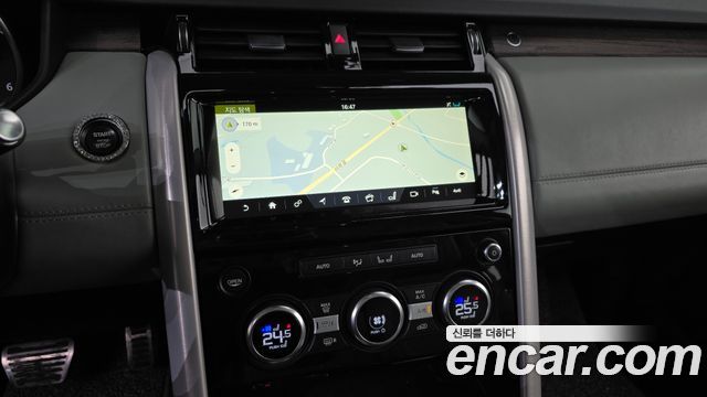 Land Rover Discovery 2017 — photo 14