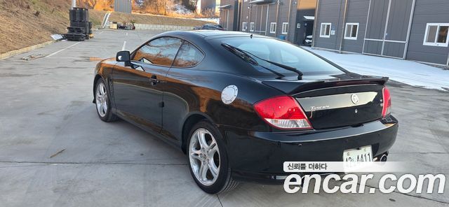 Hyundai Tuscani 2005 — photo 2