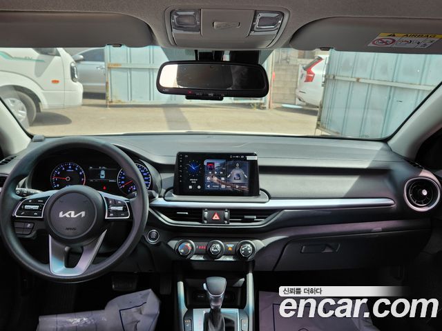 Kia K3 2022 — photo 5