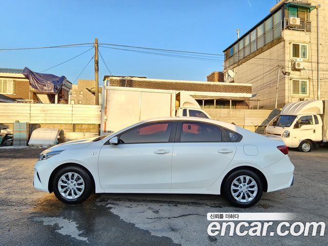 Kia K3 2022 — photo 15