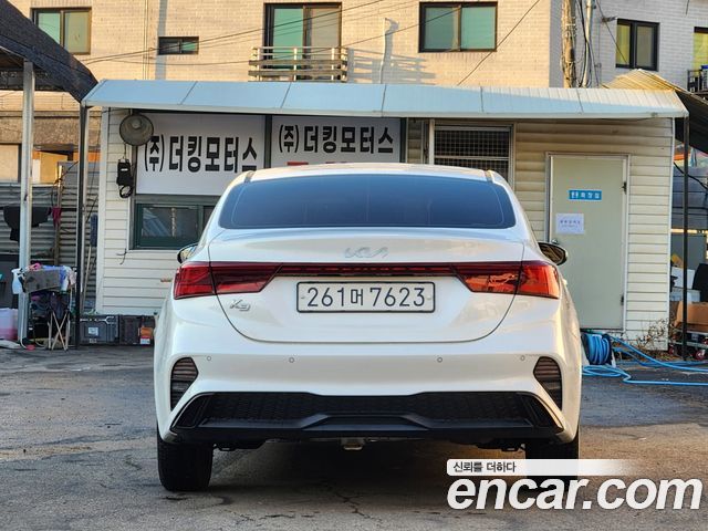 Kia K3 2022 — photo 17