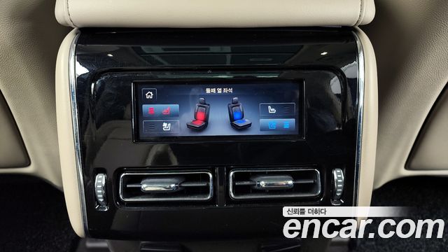 Lincoln Aviator 2023 — photo 19