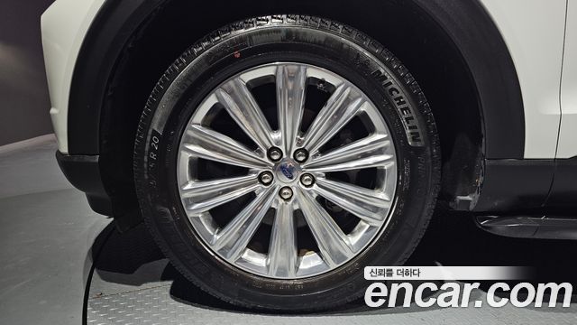 Ford Explorer 2021 — photo 5