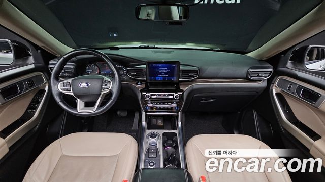 Ford Explorer 2021 — photo 7