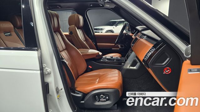 Land Rover Range Rover 2017 — photo 10