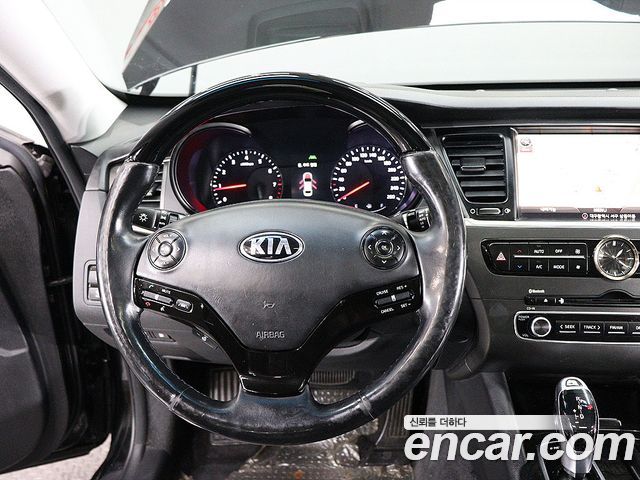 Kia K9 2014 — photo 13