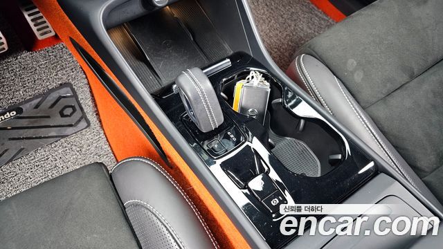 Volvo XC40 2021 — photo 9