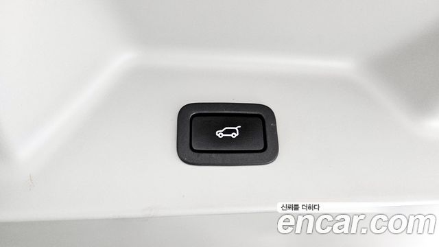Land Rover Range Rover 2016 — photo 18