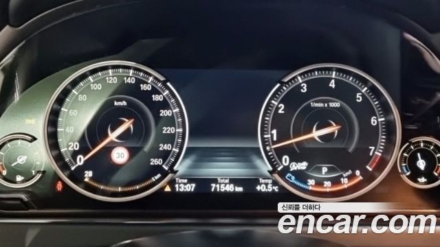 BMW 6-Series 2015 — photo 8