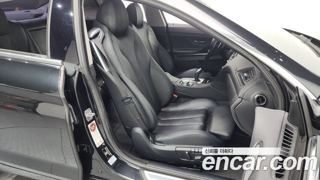 BMW 6-Series 2015 — photo 11