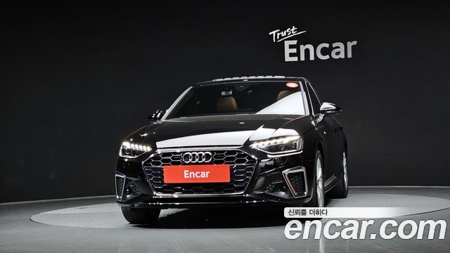 Audi A4 2021 — photo 3
