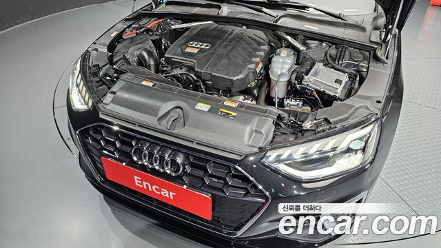 Audi A4 2021 — photo 6