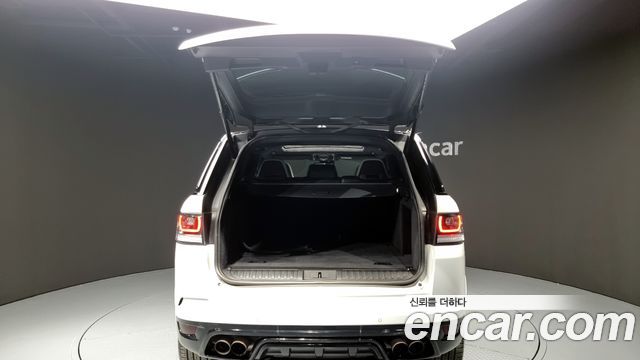 Land Rover Range Rover Sport 2016 — photo 20