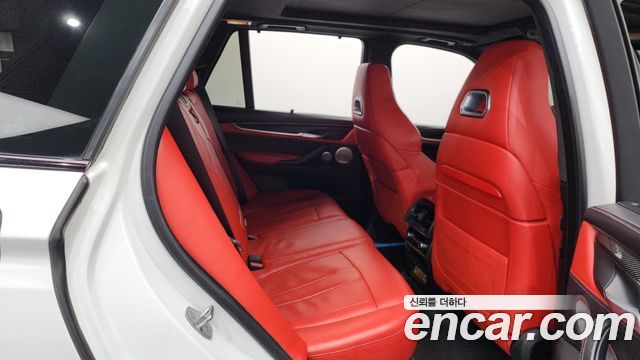BMW X5M 2015 — photo 12