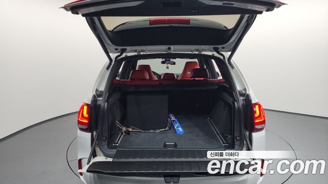 BMW X5M 2015 — photo 20