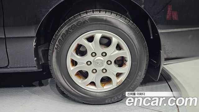 Hyundai Starex 2012 — photo 5