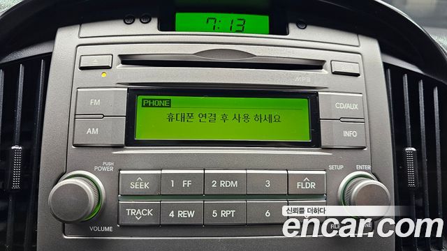 Hyundai Starex 2012 — photo 15