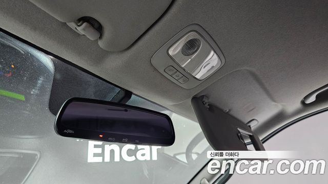 Hyundai Starex 2012 — photo 16