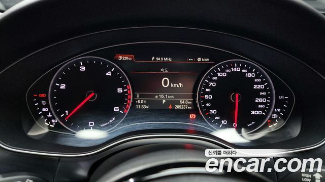 Audi A6 2015 — photo 8