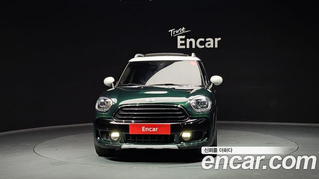 Mini Countryman 2018 — photo 3