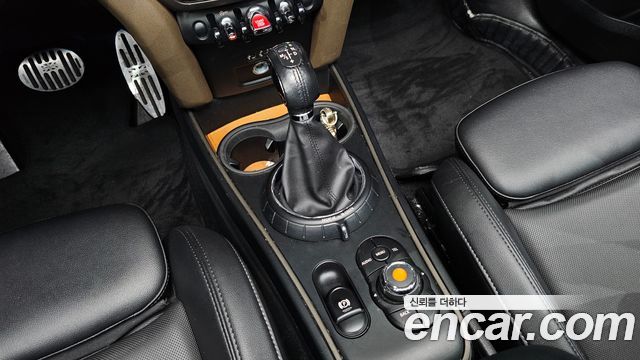Mini Countryman 2018 — photo 9