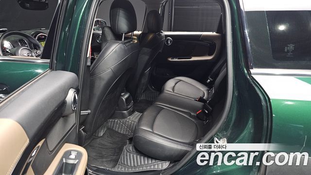 Mini Countryman 2018 — photo 12