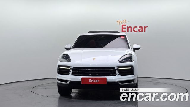 Porsche Cayenne 2020 — photo 3