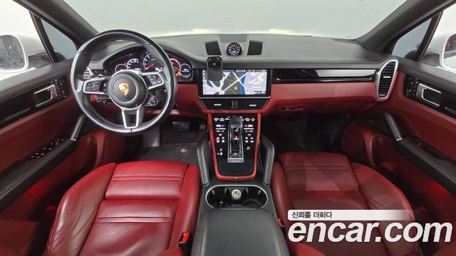 Porsche Cayenne 2020 — photo 7