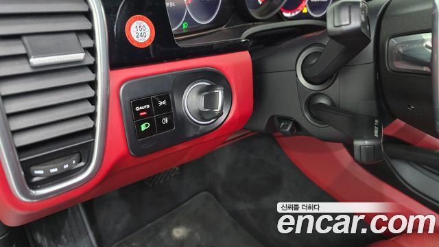 Porsche Cayenne 2020 — photo 14