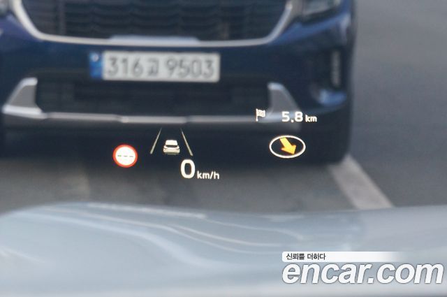 Kia Seltos 2023 — photo 10