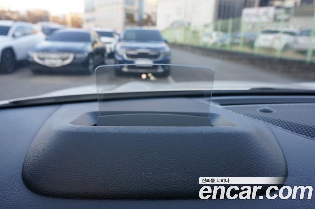 Kia Seltos 2023 — photo 11