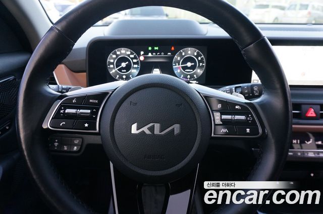 Kia Seltos 2023 — photo 12
