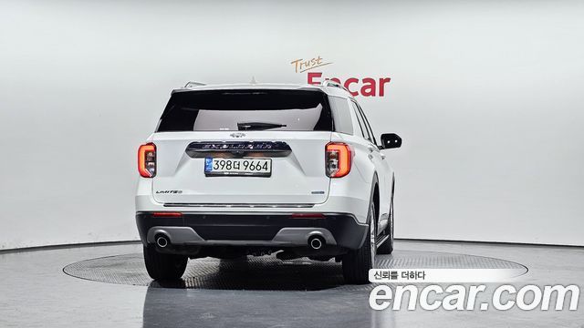 Ford Explorer 2020 — photo 4