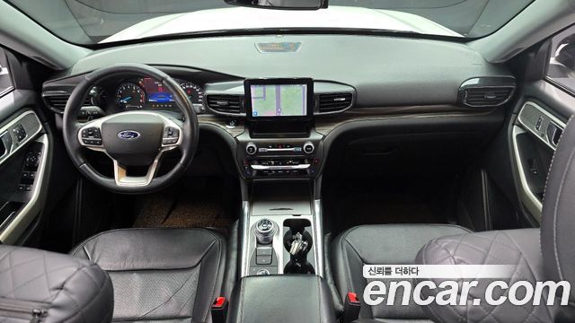 Ford Explorer 2020 — photo 7