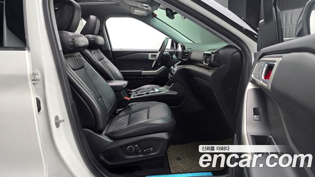 Ford Explorer 2020 — photo 11