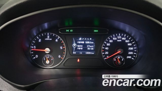 Kia Sorento 2017 — photo 8