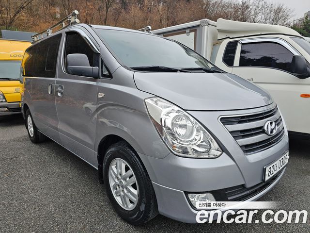Hyundai Starex 2017 — photo 3