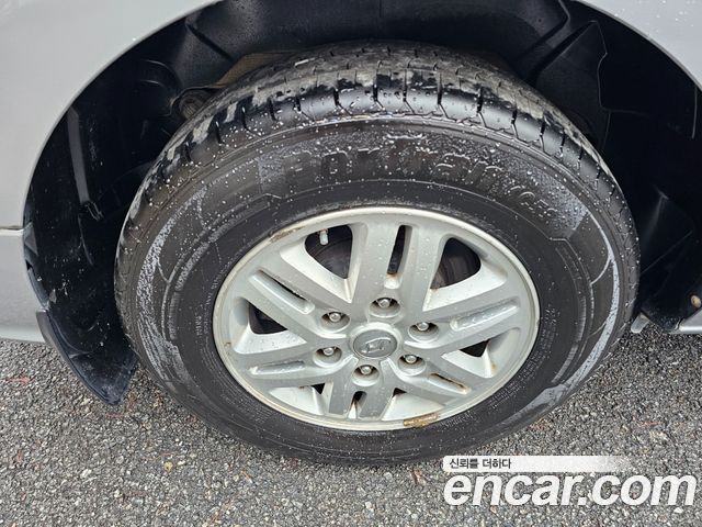 Hyundai Starex 2017 — photo 8
