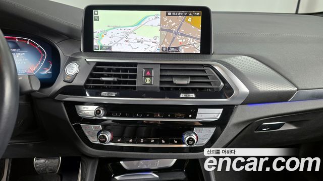 BMW X4 2021 — photo 14