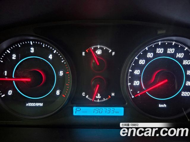 Chevrolet Korea Captiva 2012 — photo 6