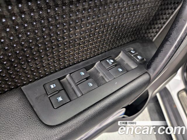 Chevrolet Korea Captiva 2012 — photo 13