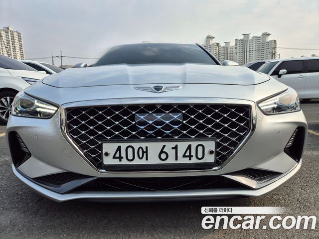 Genesis G70 2018 — photo 1